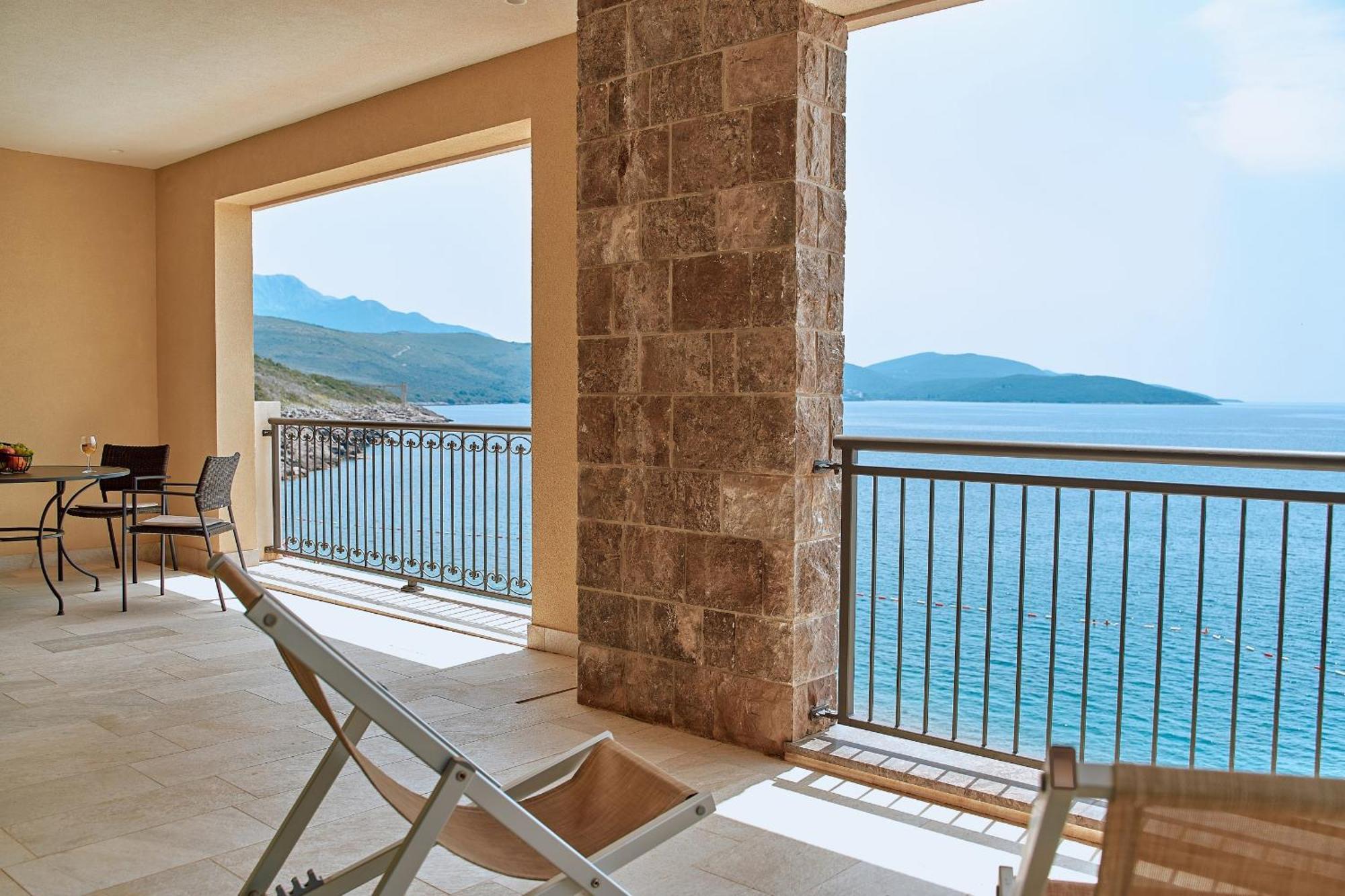 Lustica Apartments Marina Tivat Zewnętrze zdjęcie