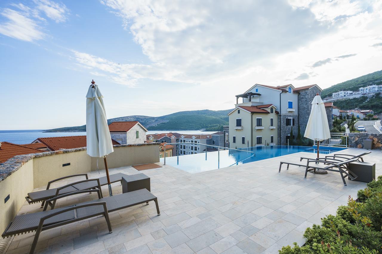 Lustica Apartments Marina Tivat Zewnętrze zdjęcie