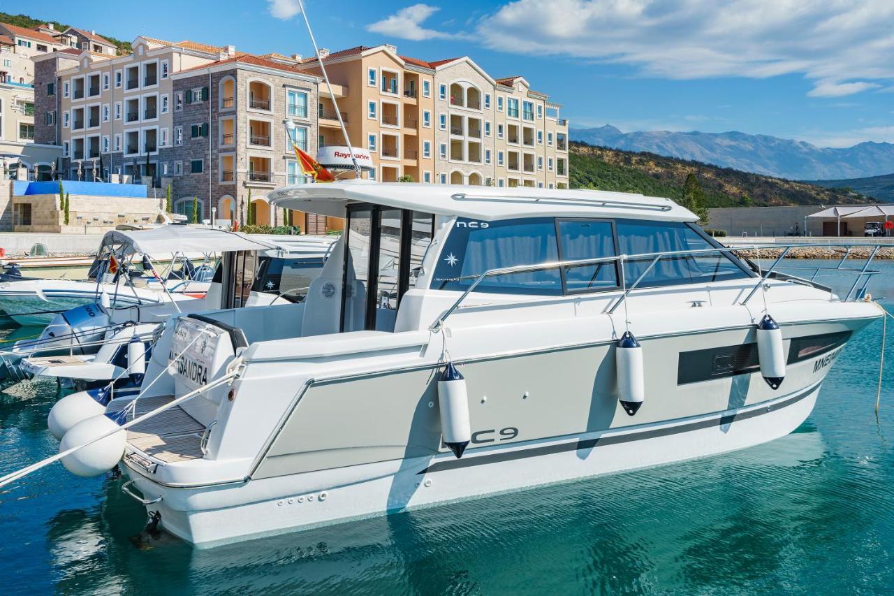 Lustica Apartments Marina Tivat Zewnętrze zdjęcie